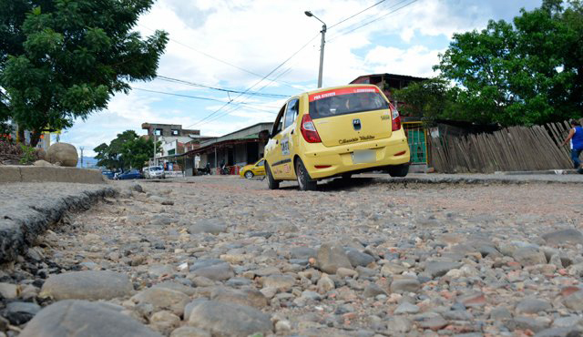 Intransitables las calles de La Ínsula y García Herreros